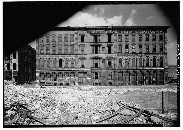 st-louis-riverfront-before-clearance_8905611846_o-1