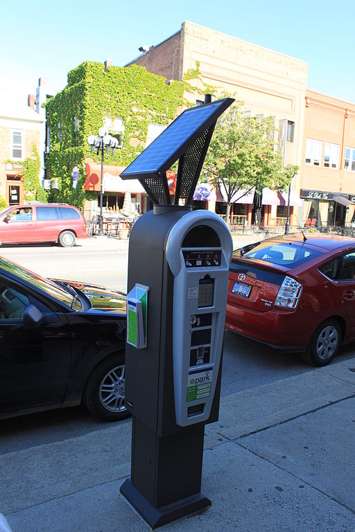You're going to change for parking? Good! What's the right equipment? Photo: Wikimedia Commons