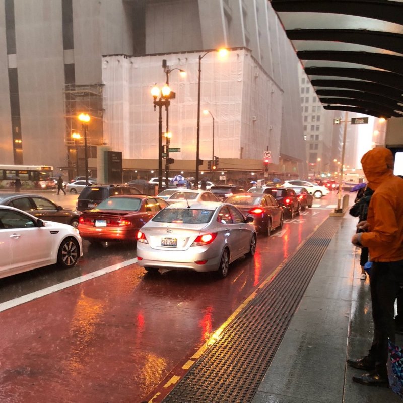 Chicago Has a New Way to Stop Drivers Who Misuse Bus and Bike Lanes