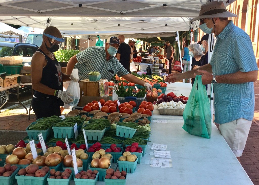 Why Street Vendors Belong on Our Post-Quarantine Streets