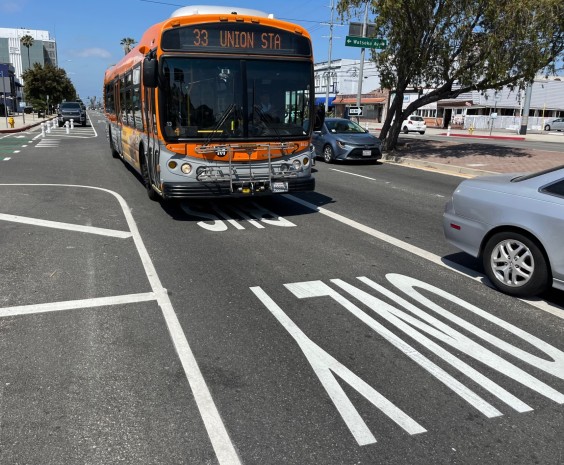 Venice Boulevard Bus and Bike Upgrade Project Completed