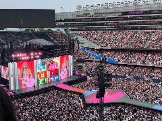 CTA Credits Taylor Swift for Ridership Boost