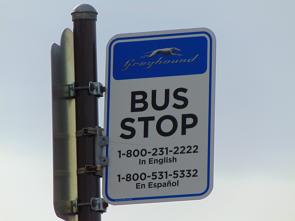 Reader Roundup: What the Demise of the Inter-city Bus Station Means for Passengers