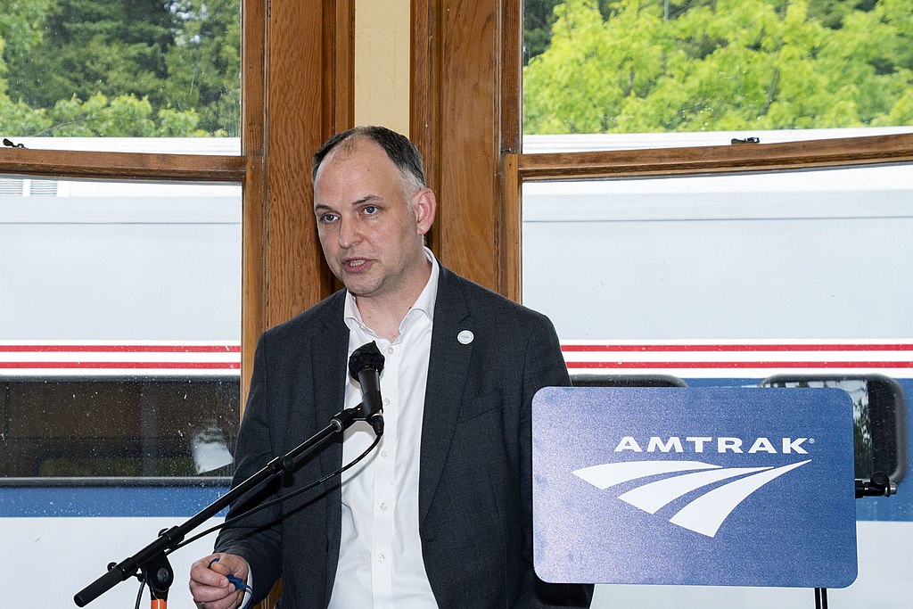 Amtrak CEO’s Ouster Makes the Grassroots Fight For Rail More Urgent
