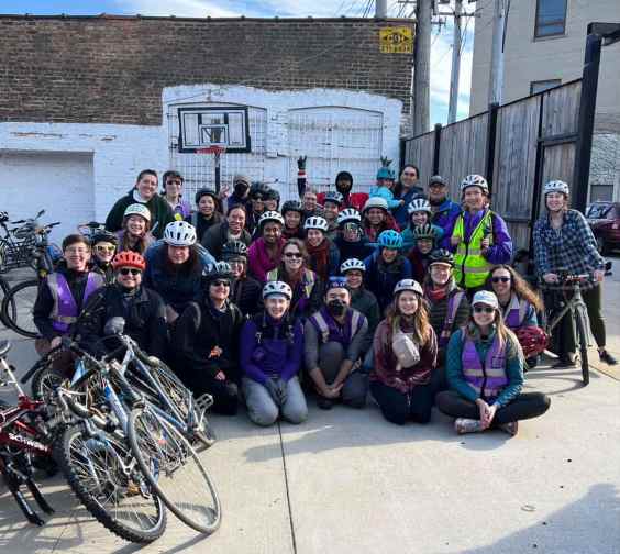 Femmes + Thems Bike Offers a Safe Space For Chicagoans to Ride Together