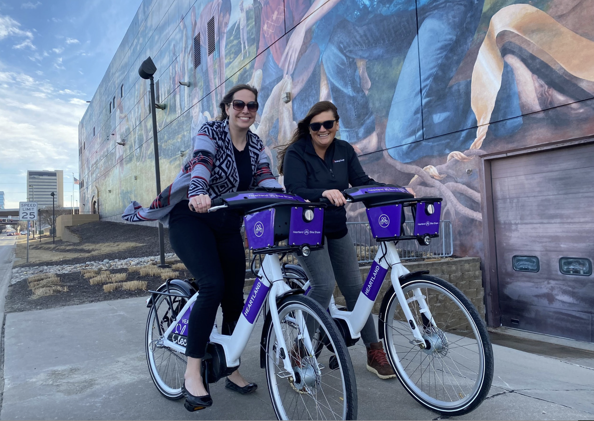 'Best Bikeshare in America': An Unexpected Community Launches Free, All-Electric Micromobility For Residents - Streetsblog USA