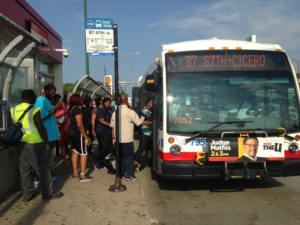 Photo for 'Chicago Revises Transit Ridership Upward After Methodology Update'